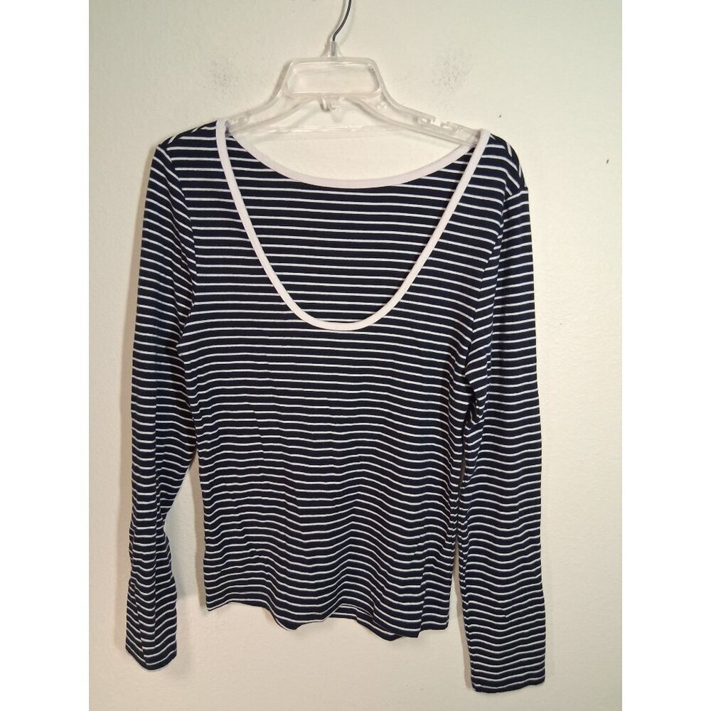 NWT Universal Thread Long Sleeve T-Shirt Low Back Casual Winter Navy Blue Size X - Picture 2 of 6